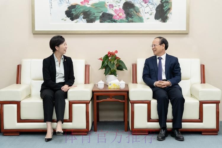 林晓华在京会见法国足协国际发展部主任